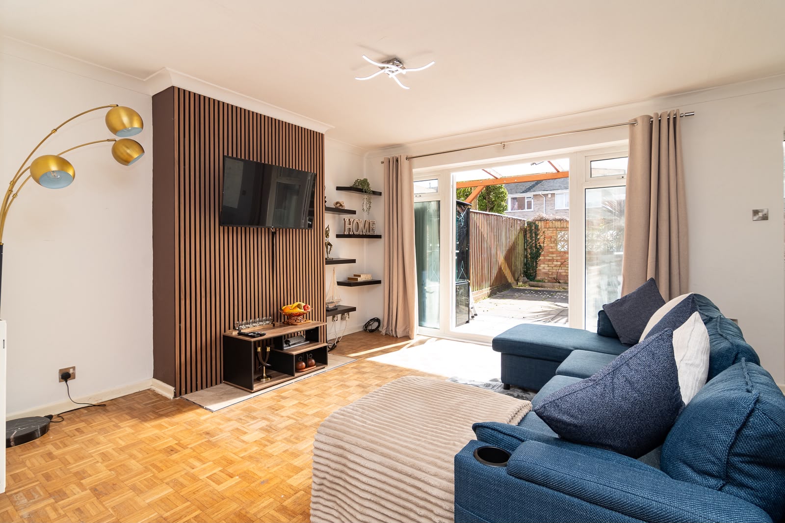Three-Bed Semi-Detached Serviced Accommodation — image 1
